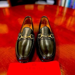 Like New. Carmina Shoemakers Black Horsebit Loafers Men UK 7.5 (US 8.5)